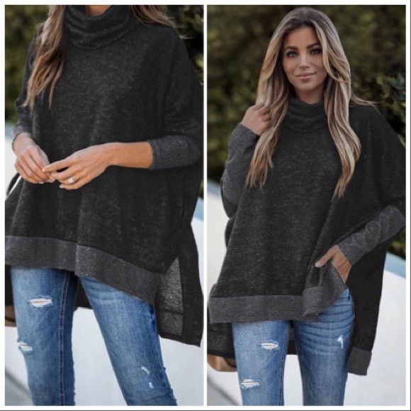 Sweaters - NEW‼️Black Turtleneck Bat Sleeve Tunic - sweater